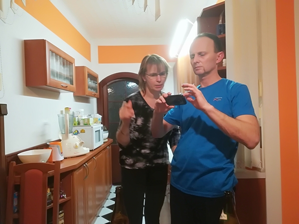 Paní Kolombová bude najmuta jako paparazzi